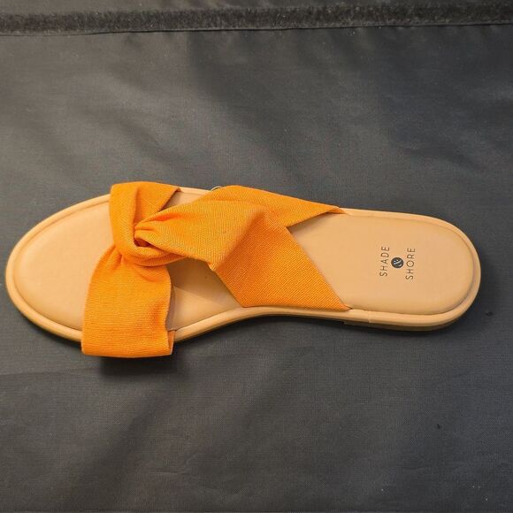 BRAND NEW SHADE& SHORE CRISSCROSS SLIDE SANDAL. G1 - Picture 13 of 14